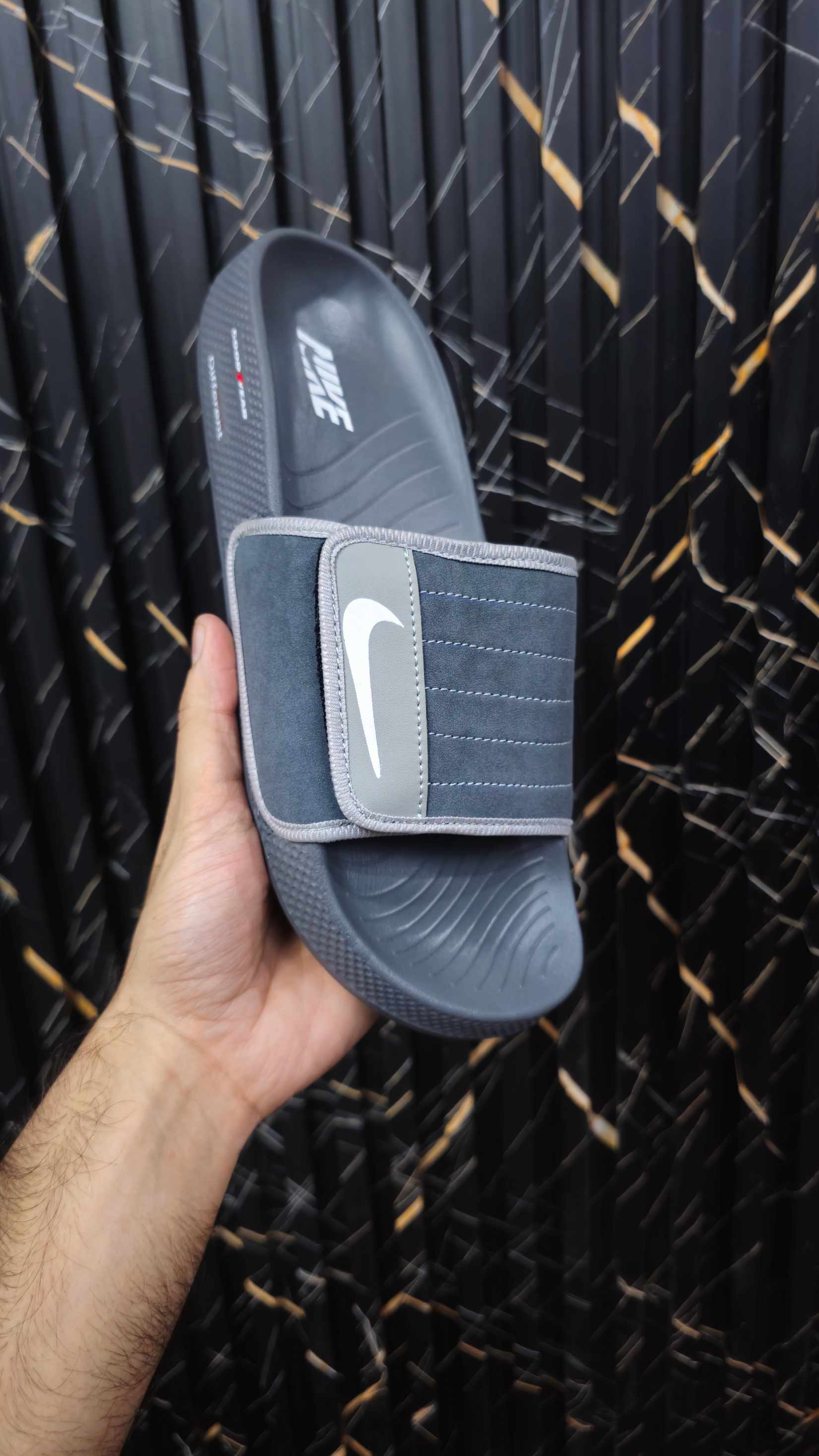 Classic NI-KE Comfortable Slippers